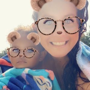 Meet your Posher, Brittney